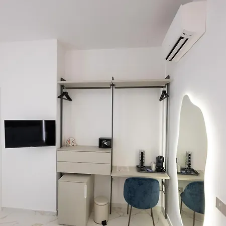 Cda Guest Rooms-near Toledo & Historic Centre 4* Nápoles